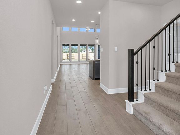 6th image of this home