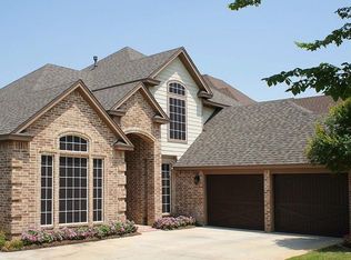 3232 Hurstview Dr, Hurst, TX 76054