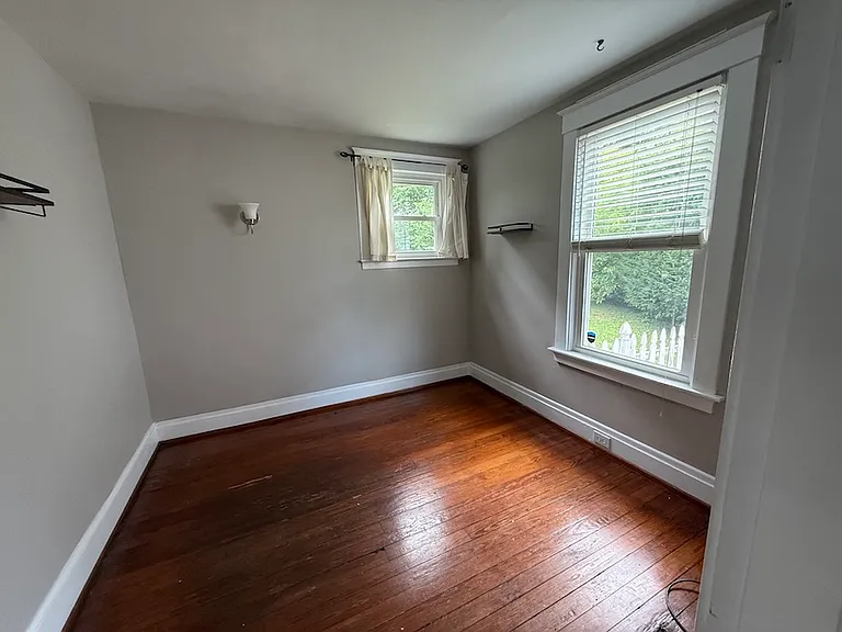 2837 Rosella Ave — Photo 12