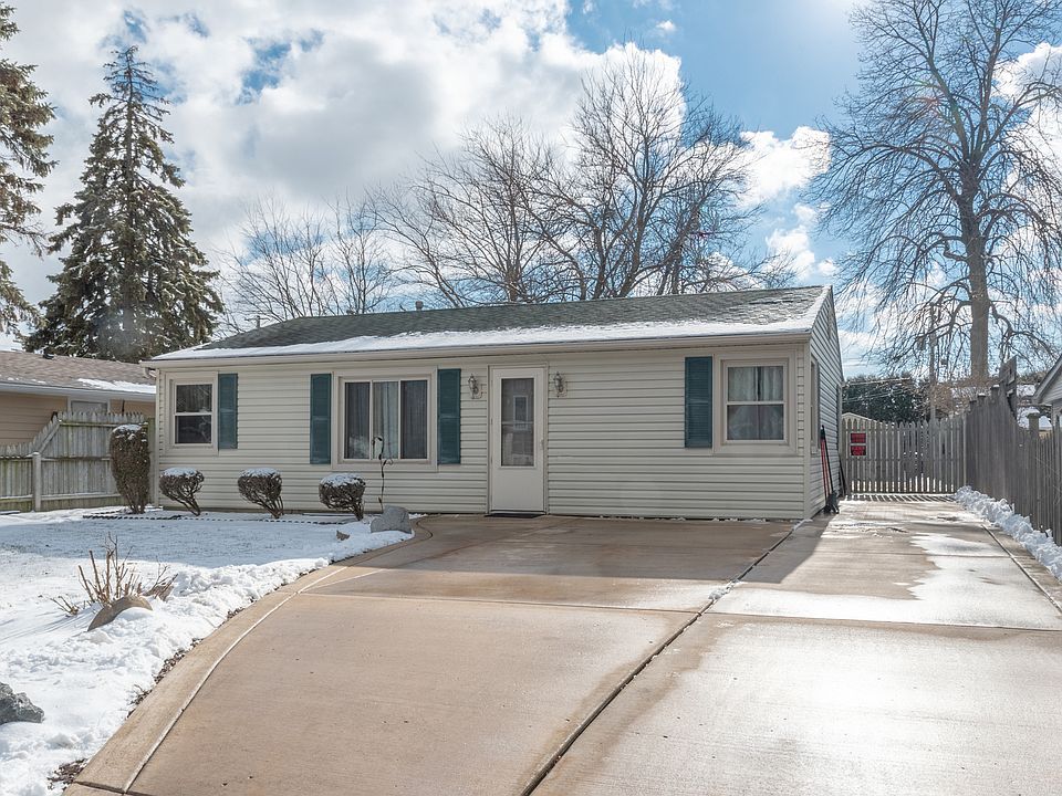 1st image of 2353 Greengold St