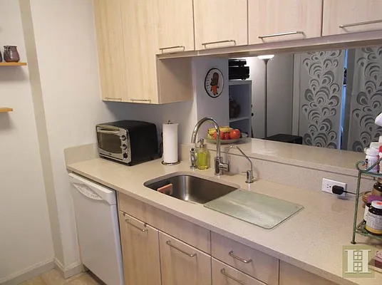 Rented by Halstead Real Estate | media 3