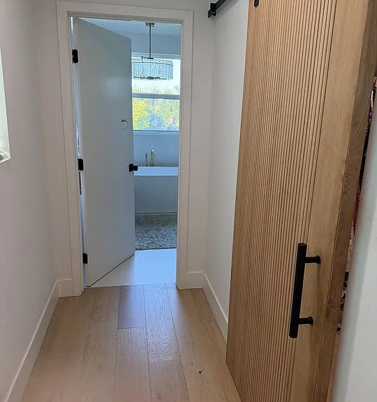 4342 Angeles Vista Blvd — Photo 11