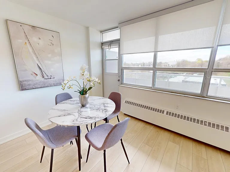 30 Edith Dr — Photo 9