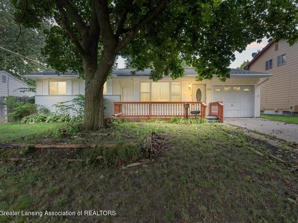 3613 Churchill Ave, Lansing, MI 48911