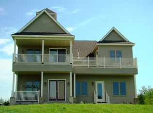 820 165th Ave, New Richmond, WI 54017