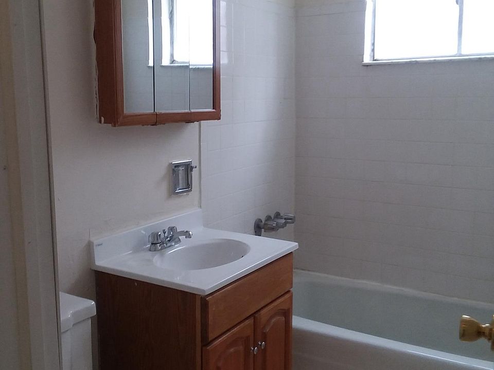 1st image of 43 Kenwood Dr APT 6