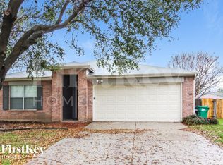 1000 Greenbend Dr, Denton, TX 76210