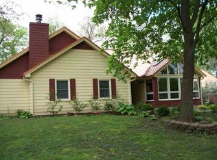 4404 Alpine Oaks Ave, Rockford, IL 61114