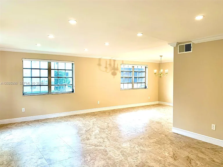 3926 Segovia St #3926 — Photo 5