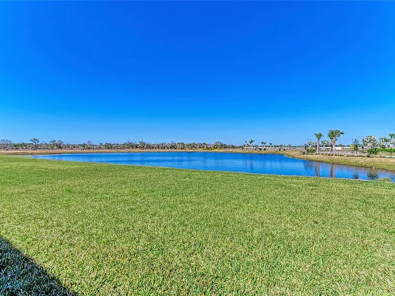 18143 Wheathouse Pl — Photo 46
