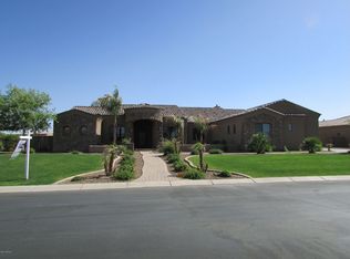 2895 E Latham Way, Gilbert, AZ 85297