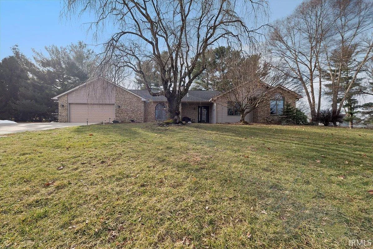 4365 N Maple Grove Rd photo 1