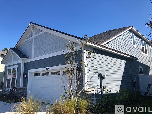 2nd image of 327 Oak Shadow Pl