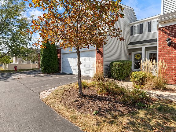 2nd image of 5122 Freeport Dr #5122