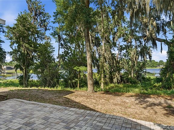 5th image of 964 Pritchard Island Rd