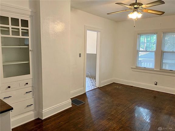 3rd image of 1905 Wyoming St