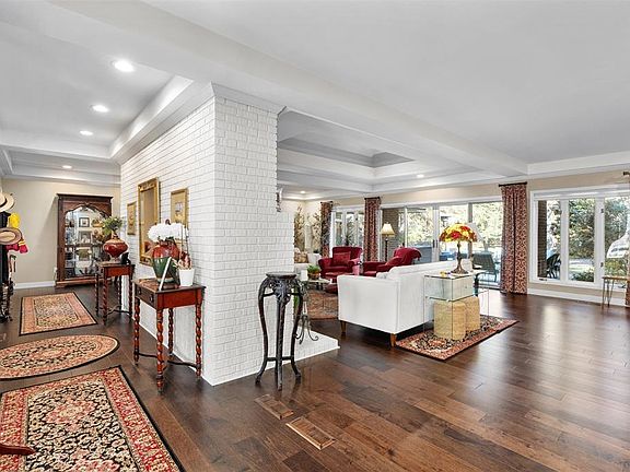 4th image of 3659 Tamarack Lane