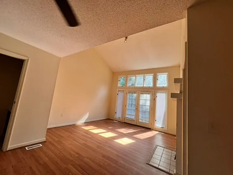 600-811 Anderson Hwy — Photo 16