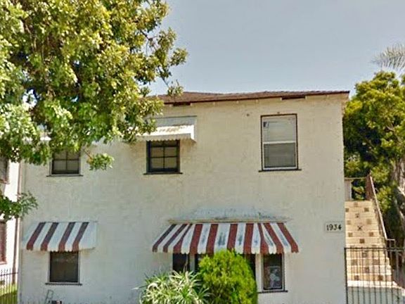 2nd image of 1934 Cedar Ave APT 5