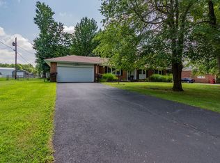 4862 S Oxynard Dr, Springfield, MO 65810