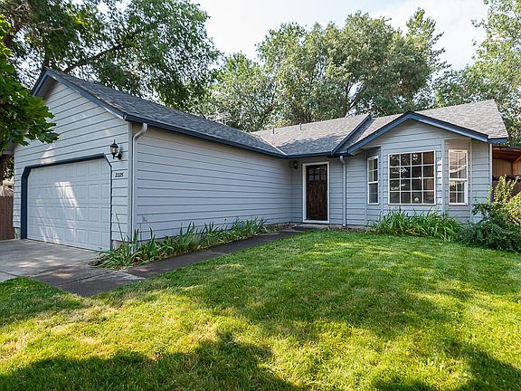 2nd image of 2225 SW 30th Ct