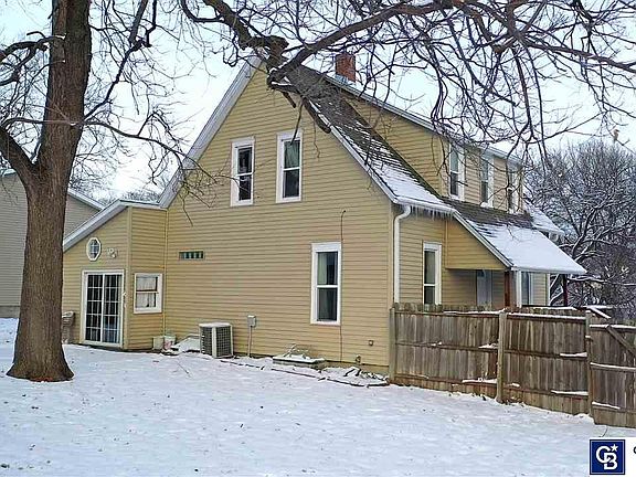 2nd image of 4856 Pioneers Blvd