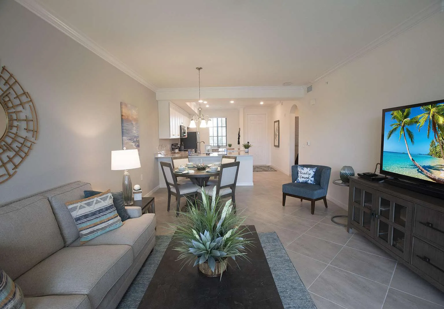 2 bed, 1121 sqft, $2,650 — Photo 3