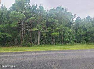 260 Garbacon Dr, Beaufort, NC 28516