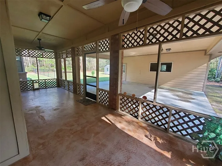 117 Maple Dr — Photo 11