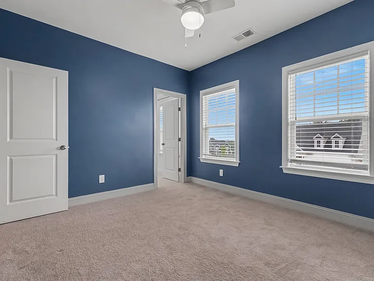 138 Legacy Falls Dr — Photo 17