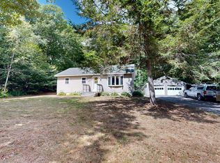 21 Pamela Dr, Winthrop, ME 04364