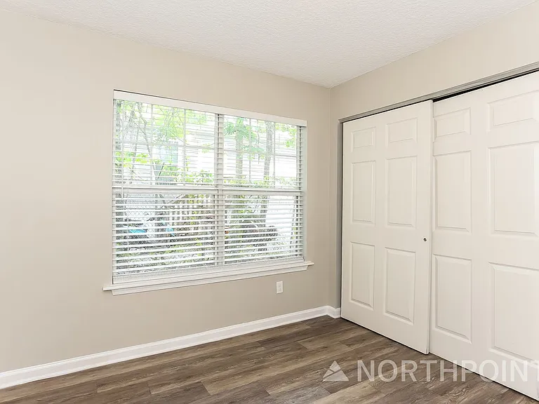 7860 Rondo Ave — Photo 15