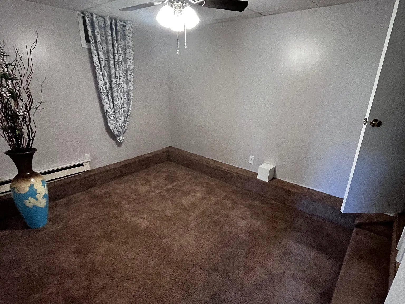 4435 Main St — Photo 4