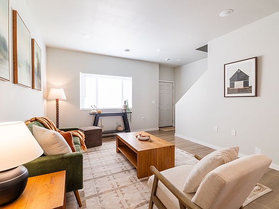 2nd image of 2753 S Lancaster Dr #2741-02