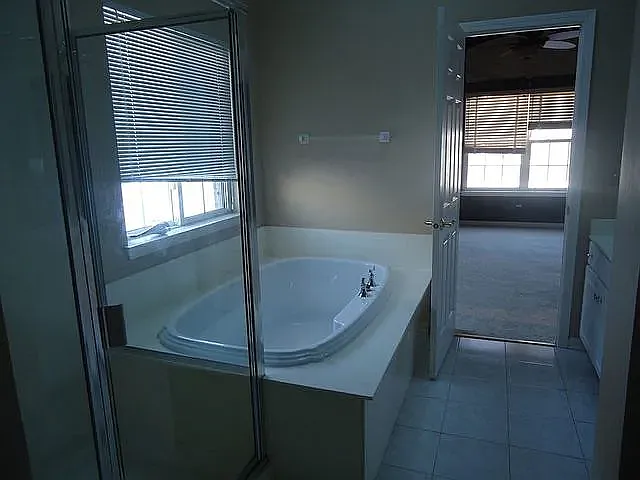 1617 Astor Ave — Photo 14