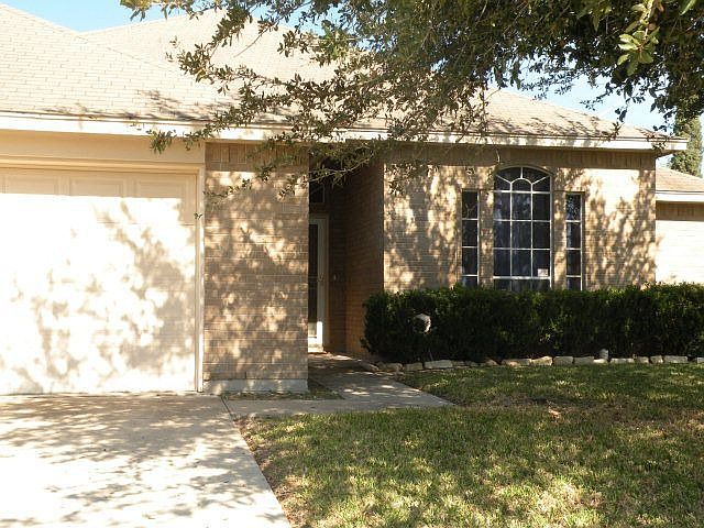 1st image of 2712 Umbrellabird Ave