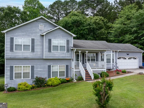 299 Clover Dr, Auburn, GA 30011