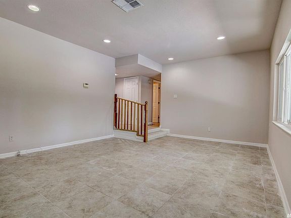 4th image of 3857 Terra Vista Way