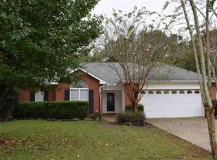 200 Chipper St, Bonaire, GA 31005