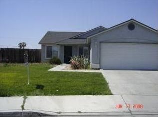 2830 Evergreen St, Selma, CA 93662