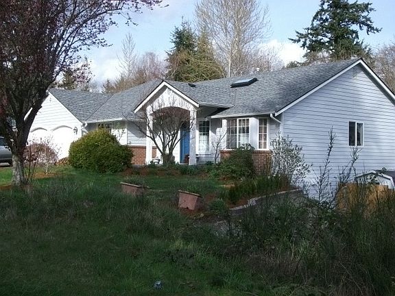4th image of 19215 56th Ave W