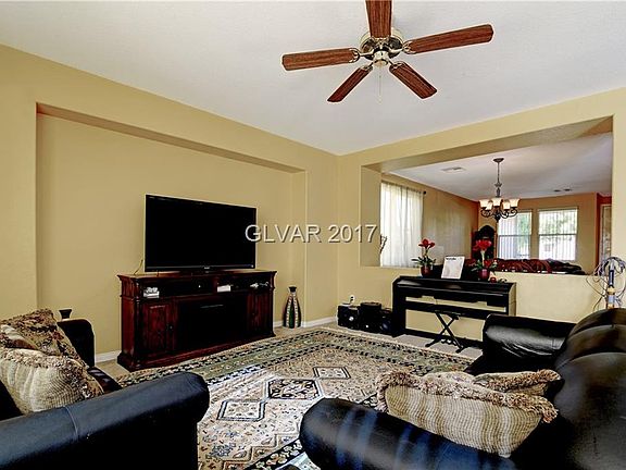 5th image of 4816 Crystal Field St