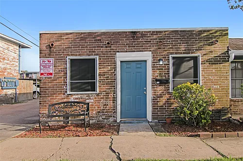 211 W F St #211 Photo 1