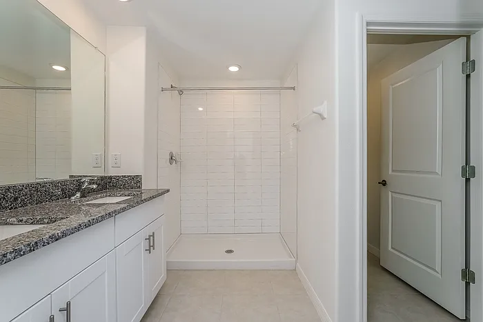 4030 84th Ct E — Photo 10