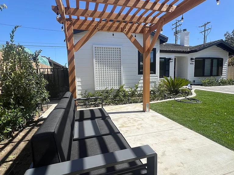 18828 Jersey Ave #1/2 — Photo 4
