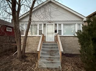 1347 Sherman St, Hammond, IN 46320