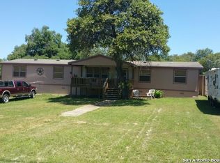 4515 Waterwood Pass Dr, Elmendorf, TX 78112