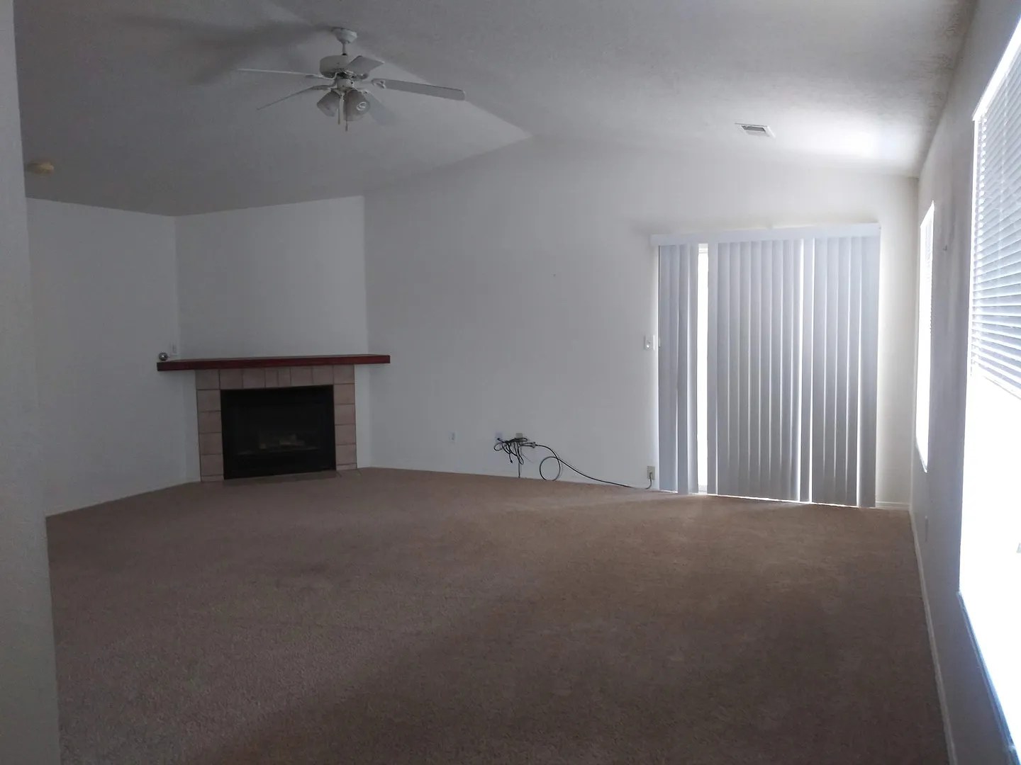 5763 Carmen Rd NW — Photo 3