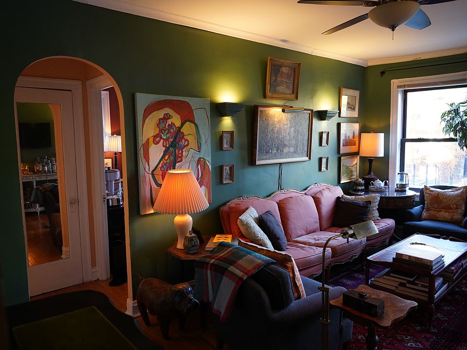 1st image of 1431 W Carmen Ave APT 1A