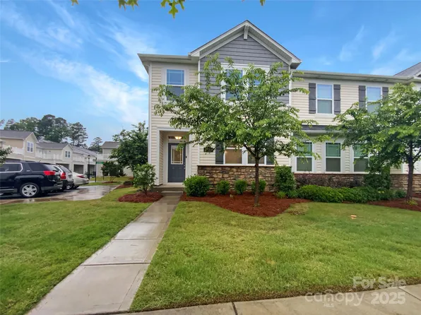 4105 Galloway Park Dr, Charlotte, NC 28262